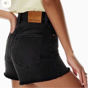 Aritzia Denim Forum Black High-Rise Frayed Hem Jean Shorts